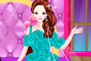 英伟达延续昨日跌势，此前遭软银清仓